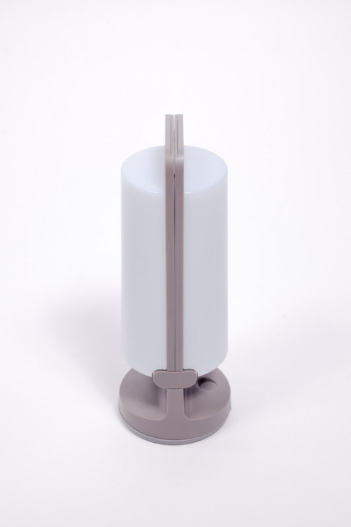 На солнечных батареях светильник Lutec P9041 S SOLAR