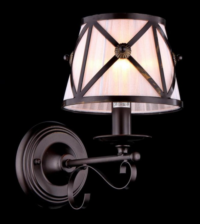 Бра Maytoni H102-01-R