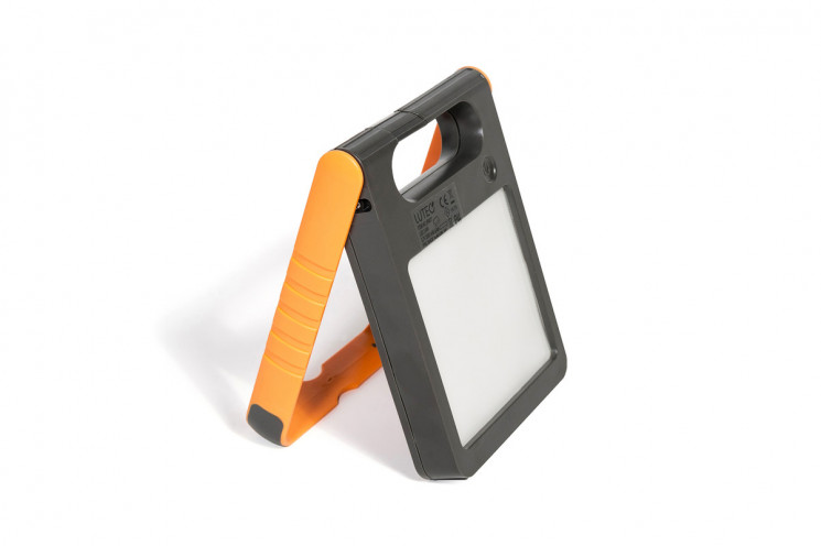 На солнечных батареях светильник Lutec P9077 Or SOLAR