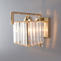 Бра Eurosvet 10117/1 золото/прозрачный хрусталь Strotskis April