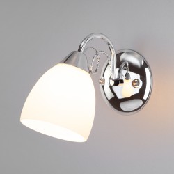 Светильник настенный Eurosvet Millisenta 22415/1 хром