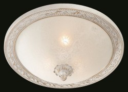 Светильник Maytoni C906-CL-03-W