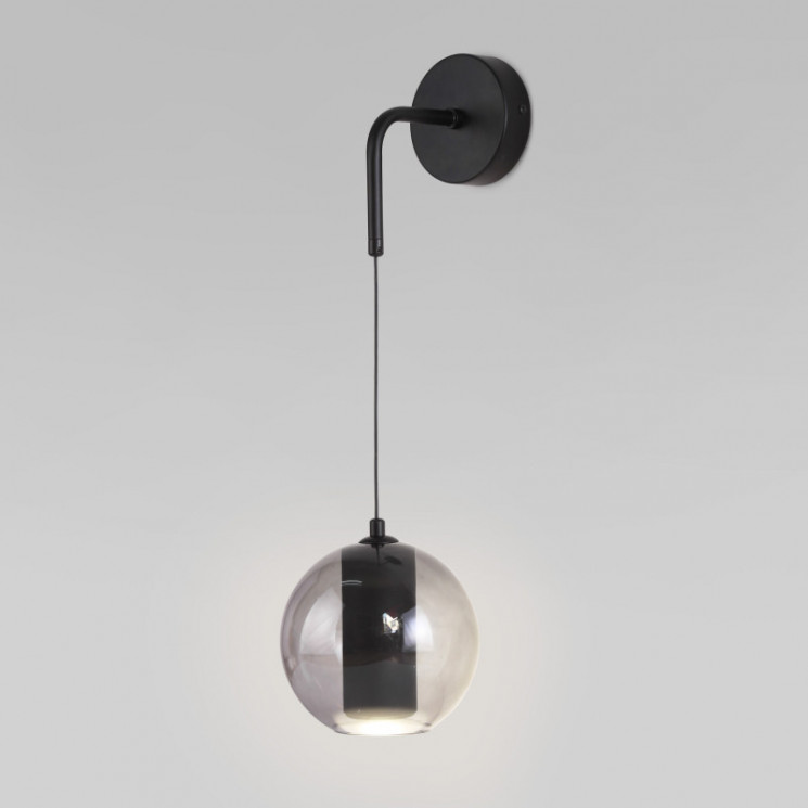 Настенный светильник с стеклянным плафоном Eurosvet 50258 LED дымчатый Cobble