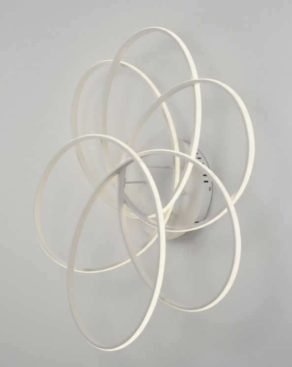 Накладная люстра Moderli V2751-CL Adam