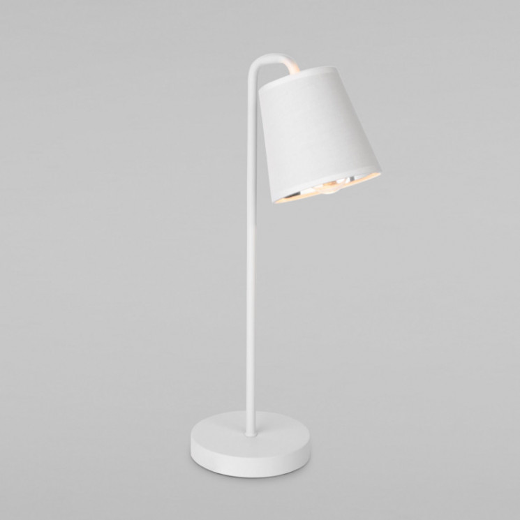 Настольная лампа Eurosvet 01134/1 белый Montero