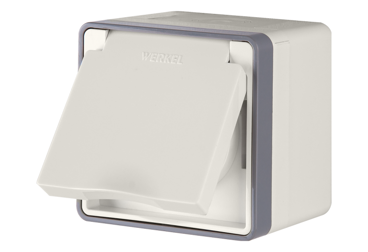 Розетка влагозащ. с зазем. с защит. крышкой и шторками Gallant слоновая кость Werkel W5071203 (WL15-02-04)