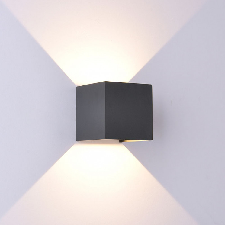 Настенный уличный светильник DAVOS 8589 Mantra