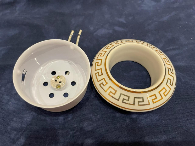 Светильник встраиваемый Feron 1749MR16 потолочный MR16 G5.3 Керамика белый/золото(Ск)